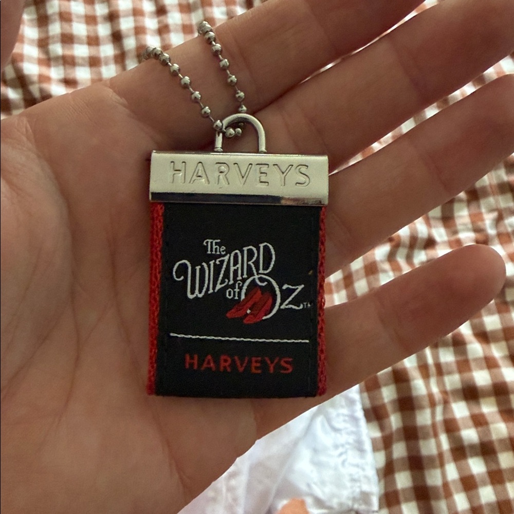 NWOT Harvey’s Wizard of Oz Tin Man Sweetheart Bag - Picture 5 of 6